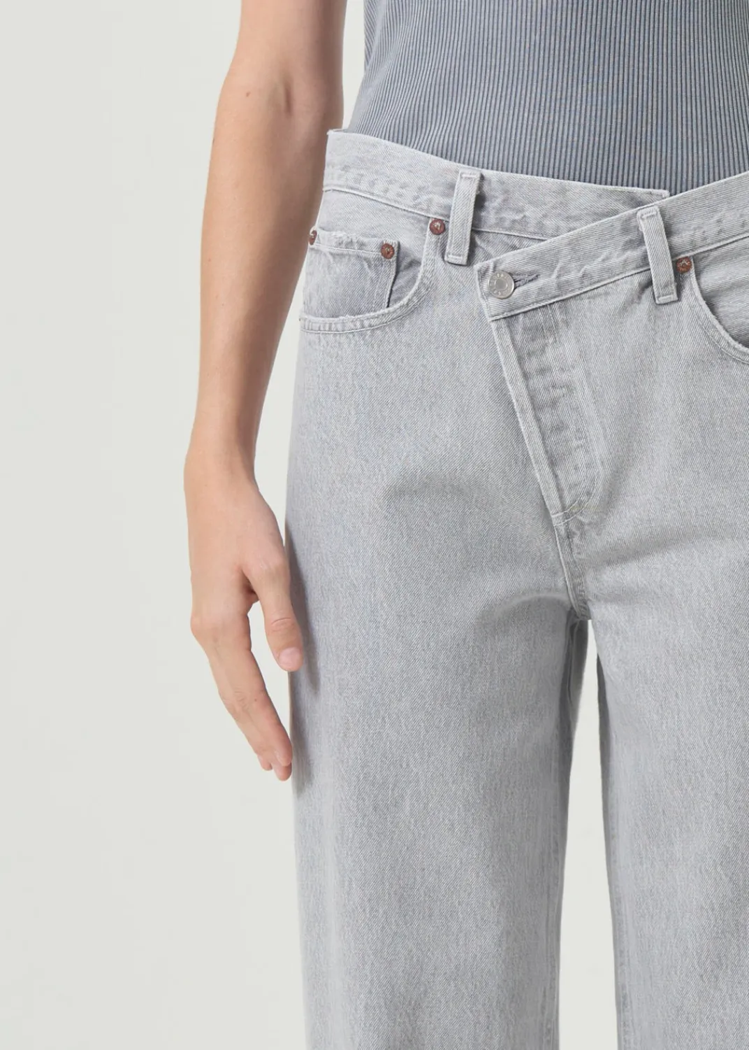 Store AGOLDE Criss Cross Upsized Jean In Rain