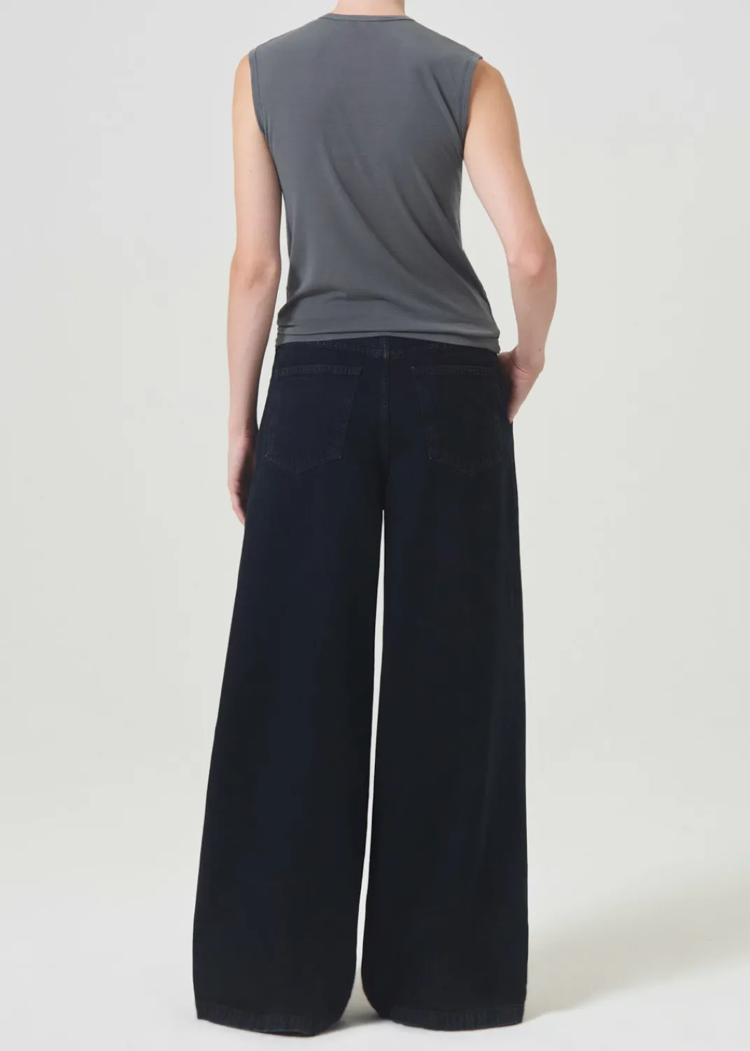 Cheap AGOLDE Nikita Tee In Gravel